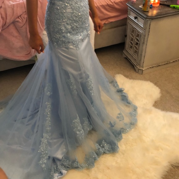 Prom Dress - Picture 3 of 6